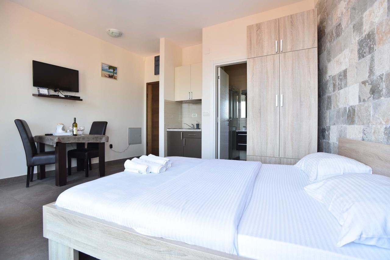 Apartments Jelusic Budva Exterior foto